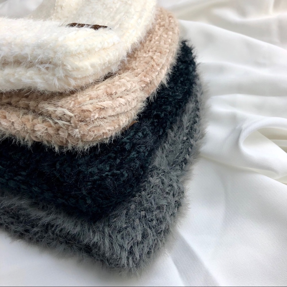 LAST —GRAY | FUZZY CHENILLE BEANIE - Picture 2 of 6